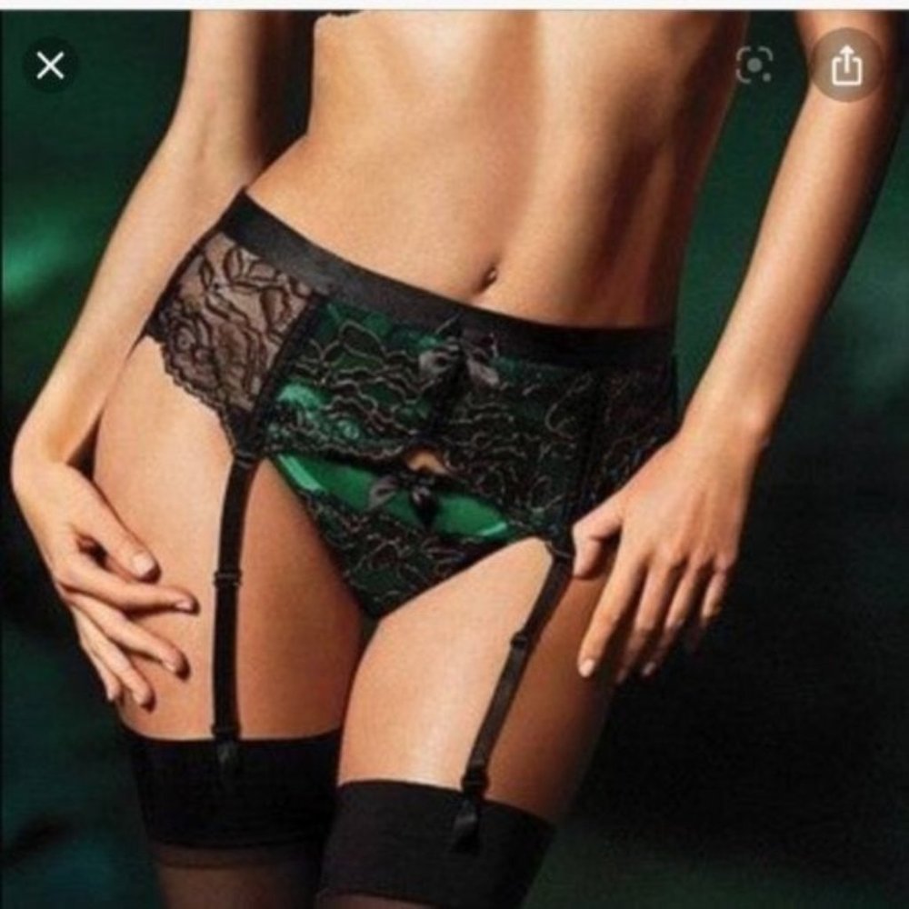 XS/S Seduction Very Sexy Green Black Lace Garter Belt